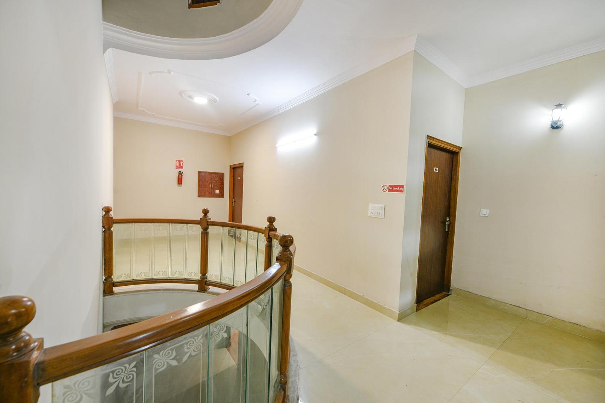 Fabhotel Alpine Tree อัมริตสา ภายนอก รูปภาพ